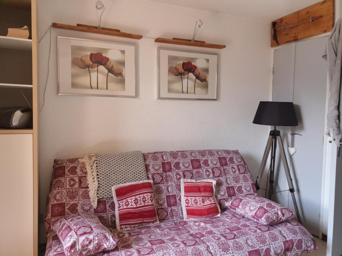 Studio Ski Apartment Лес дьо Алпс Екстериор снимка