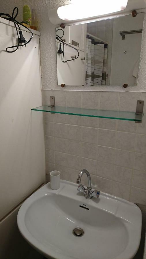 Studio Ski Apartment Лес дьо Алпс Екстериор снимка
